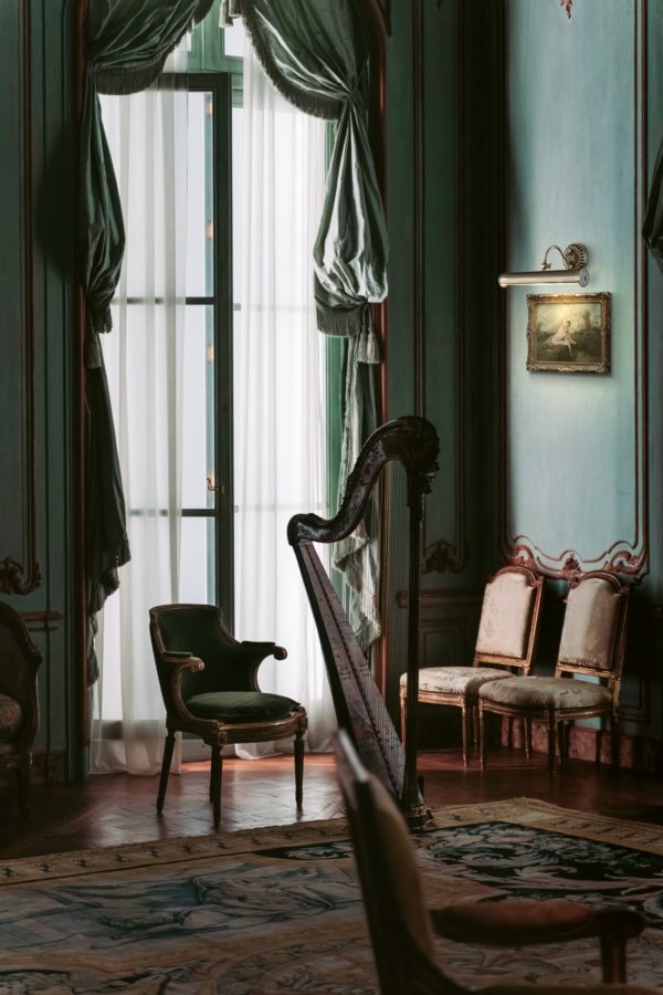 interior_PIC118-22-R_standard